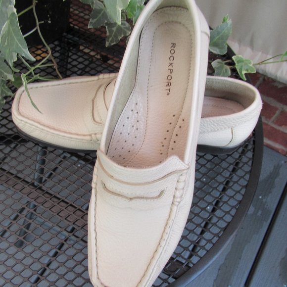 Women's Rockport Loafers, Driving Shoes 8 Medium to Narrow - Picture 6 of 10